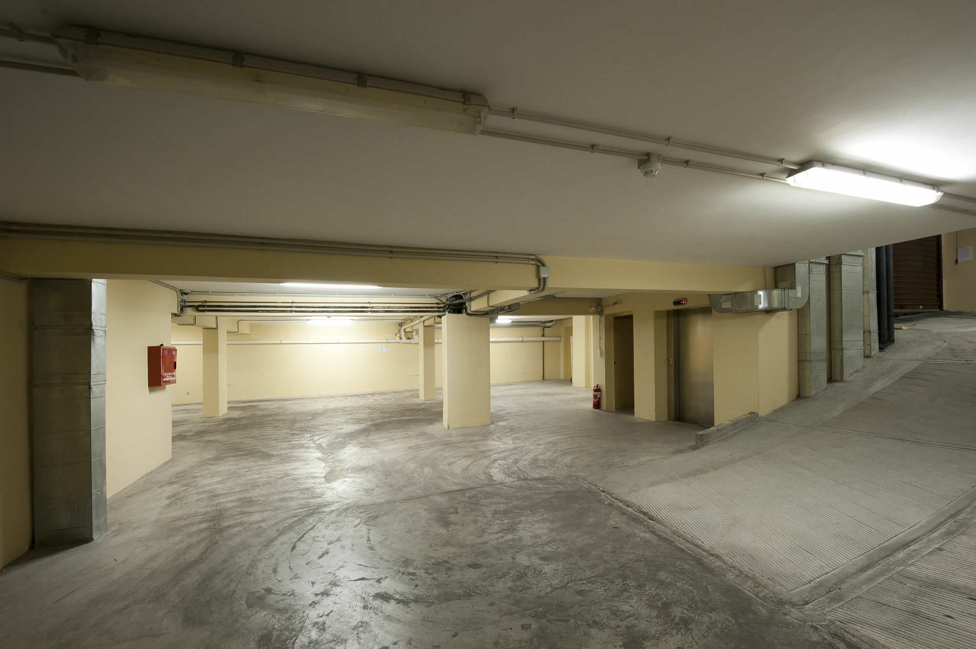 פיראוס Efplias Hotel Apartments מראה חיצוני תמונה