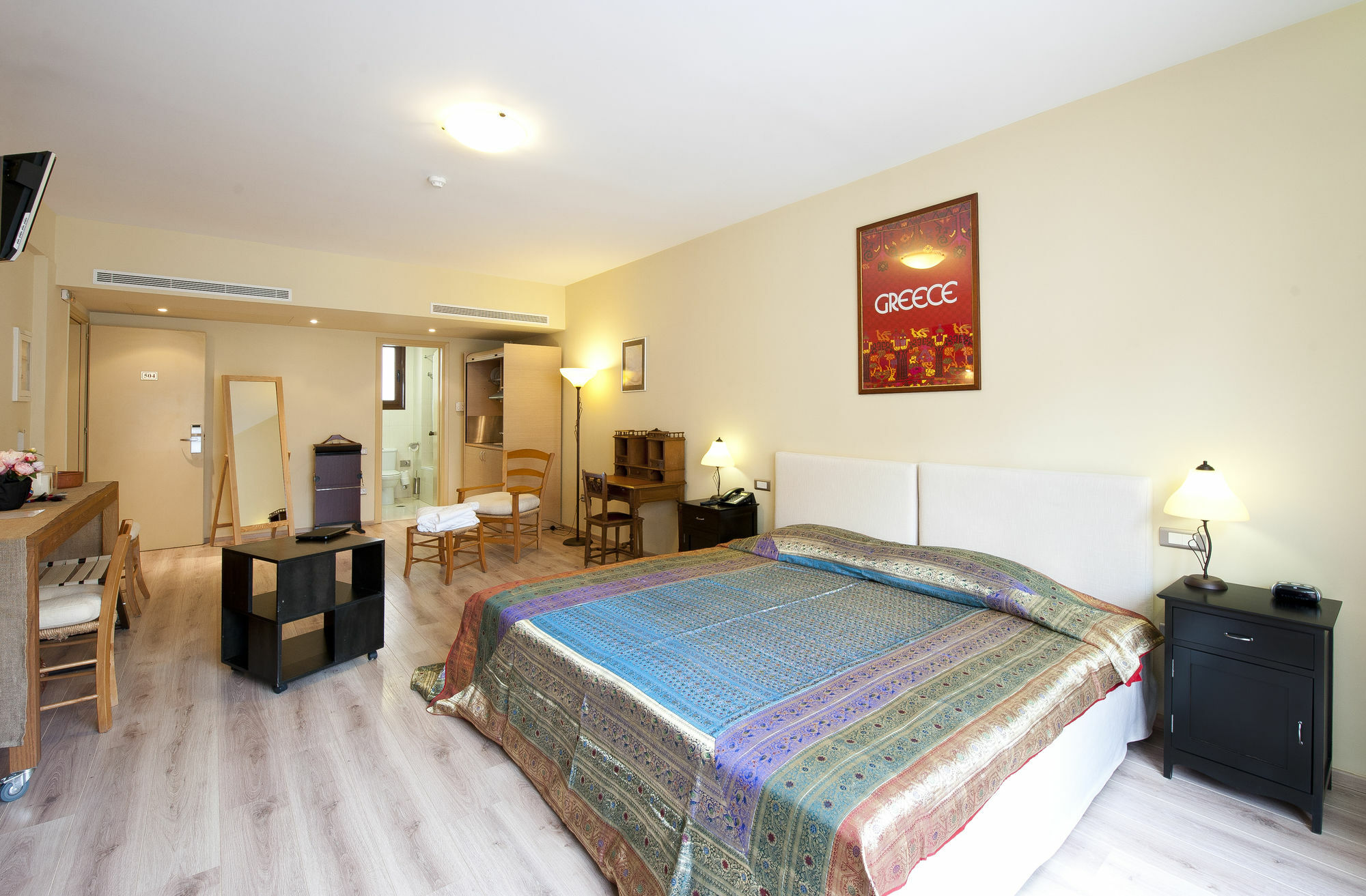פיראוס Efplias Hotel Apartments מראה חיצוני תמונה